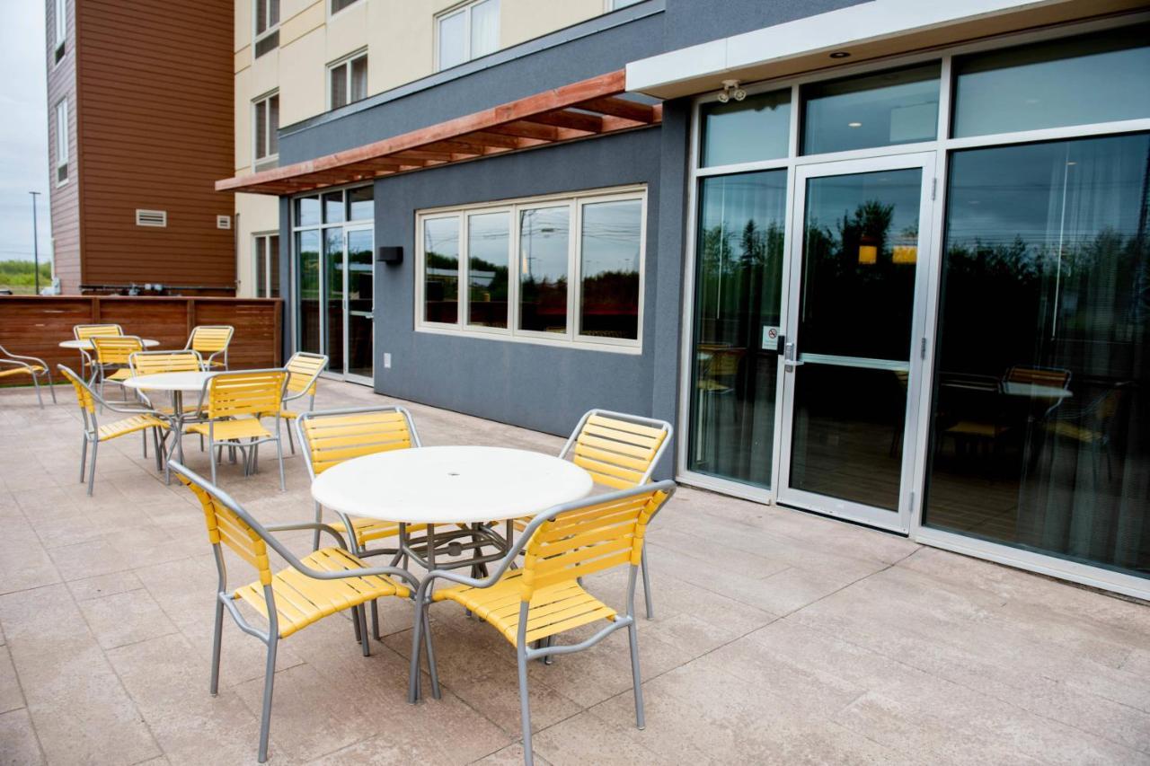 Fairfield Inn & Suites By Marriott Moncton Exterior foto